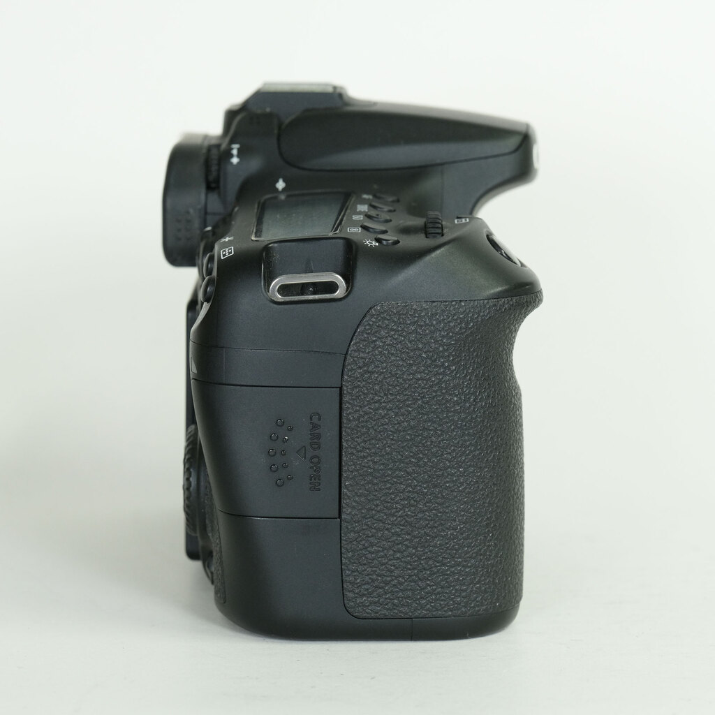 Canon EOS 70D