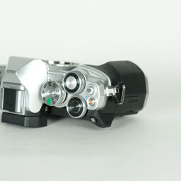 OLYMPUS OM-D E-M10 Mark IV OLYMPUS OM-D E-M10 Mark IV