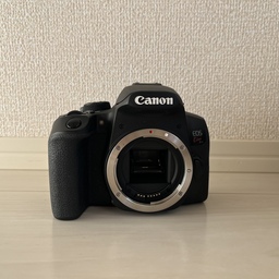 Canon EOS Kiss X10i Canon EOS Kiss X10i