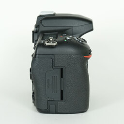 Nikon D750