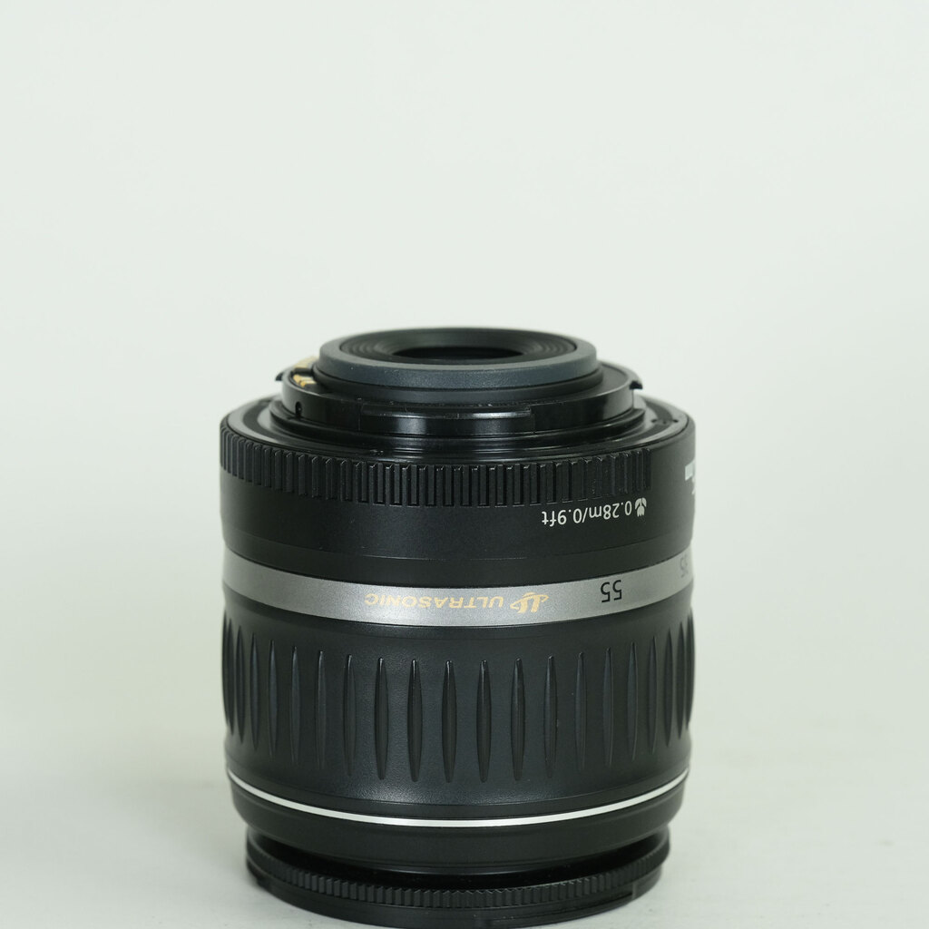 Canon EF-S 18-55mm F3.5-5.6 II USM