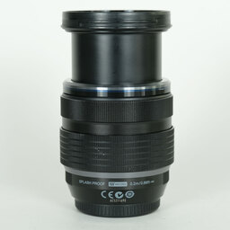 OLYMPUS M.ZUIKO DIGITAL ED 12-40mm F2.8 PRO OLYMPUS M.ZUIKO DIGITAL ED 12-40mm F2.8 PRO