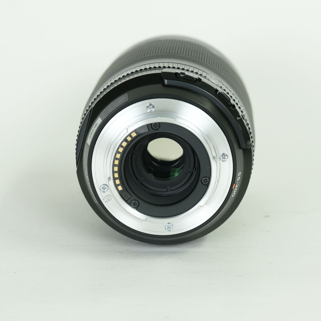 FUJIFILM XF55-200mmF3.5-4.8 R LM OIS FUJIFILM XF55-200mmF3.5-4.8 R LM OIS