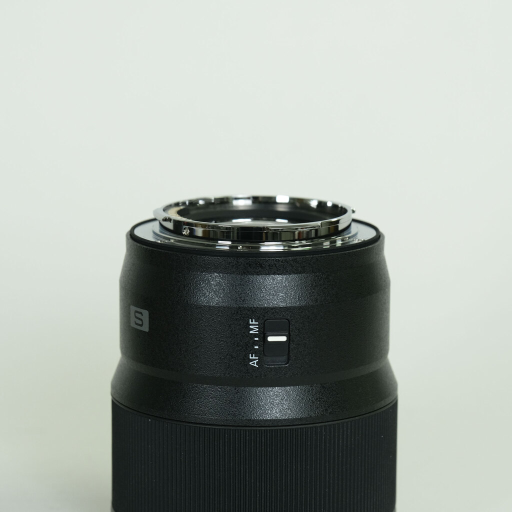 Panasonic LUMIX S 85mm F1.8