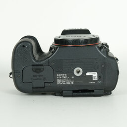 SONY α77IIボディ ILCA-77M2