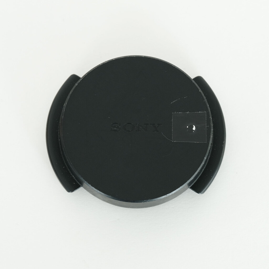 SONY E 16mm F2.8 SEL16F28