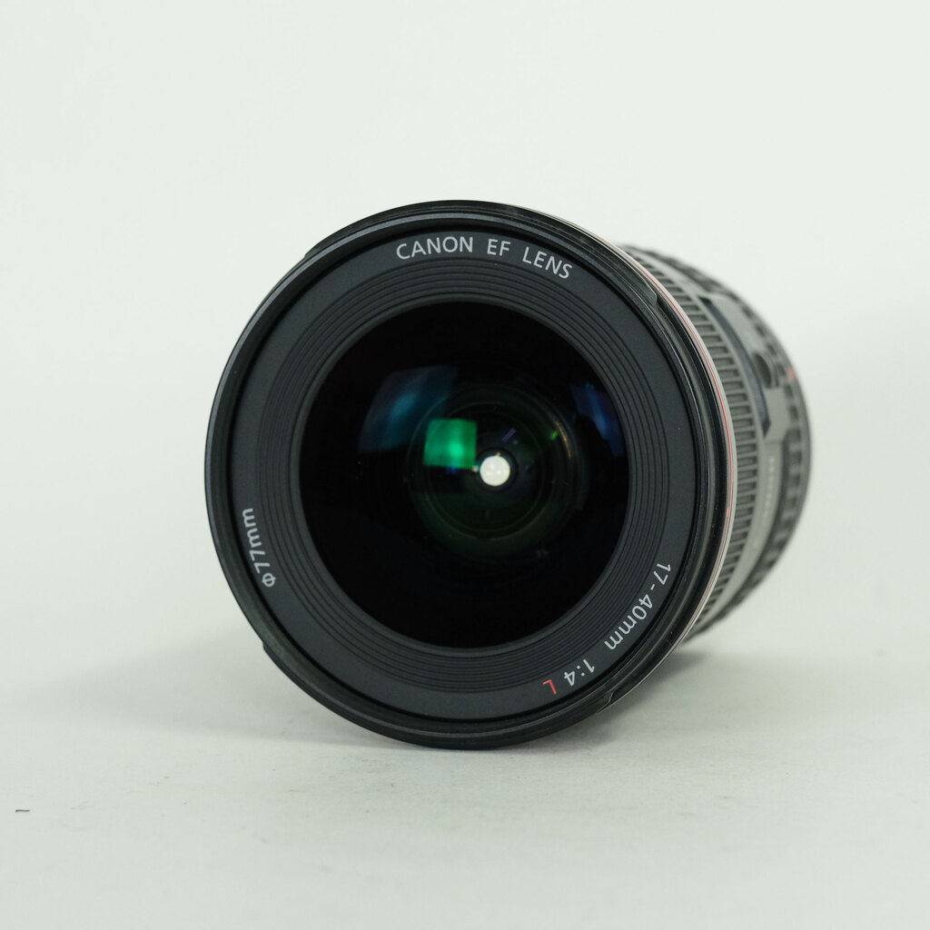 Canon EF17-40mm F4L USM Canon EF17-40mm F4L USM