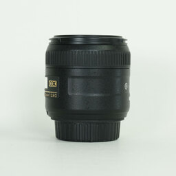 Nikon AF-S DX Micro NIKKOR 40mm f/2.8G Nikon AF-S DX Micro NIKKOR 40mm f/2.8G