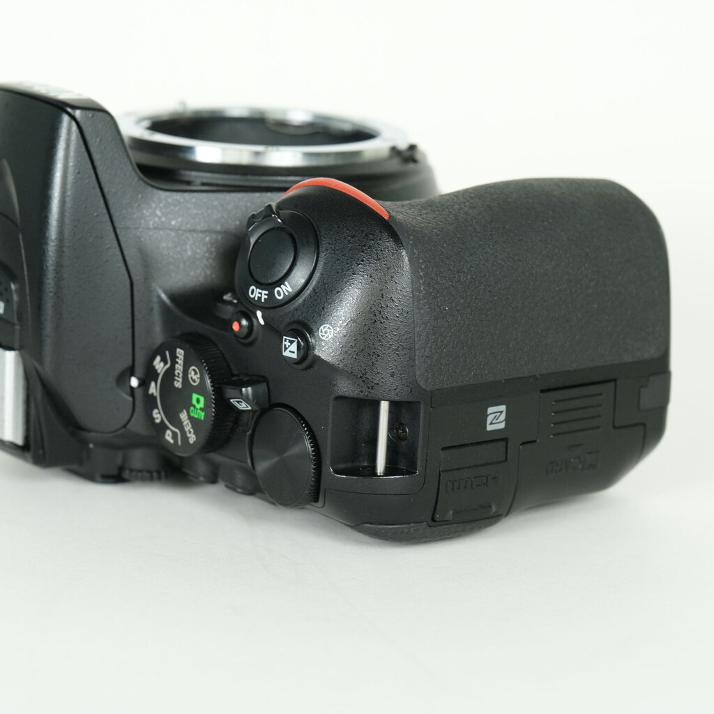 Nikon D5600