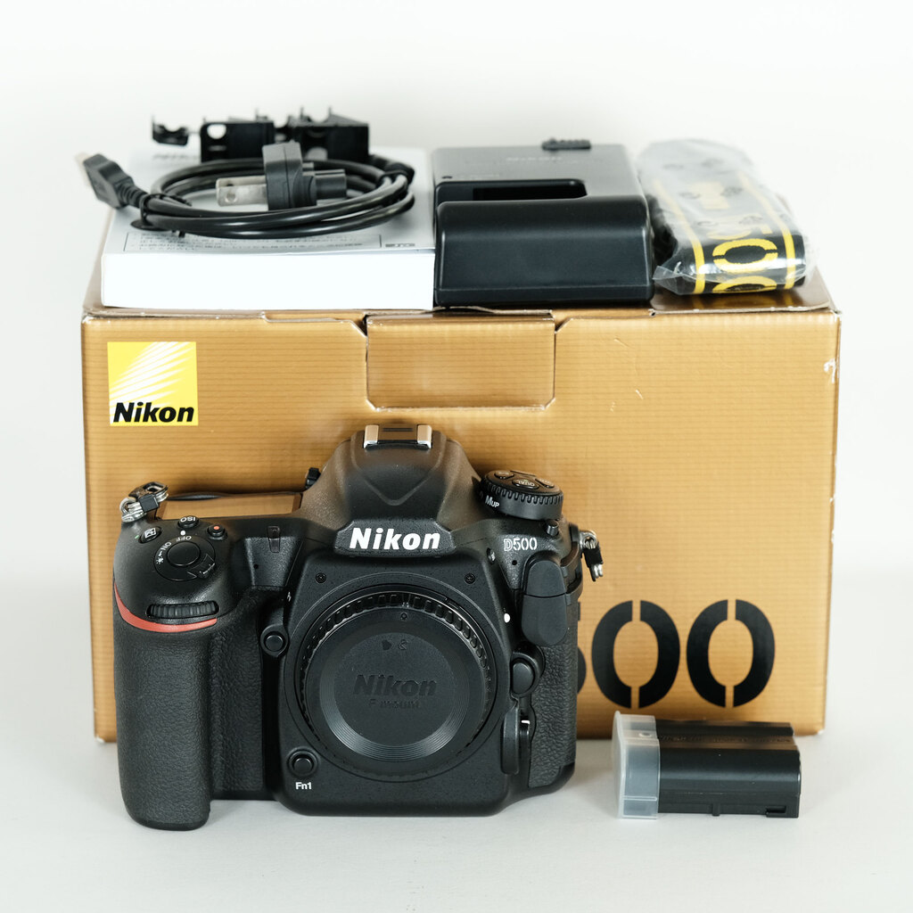 Nikon D500