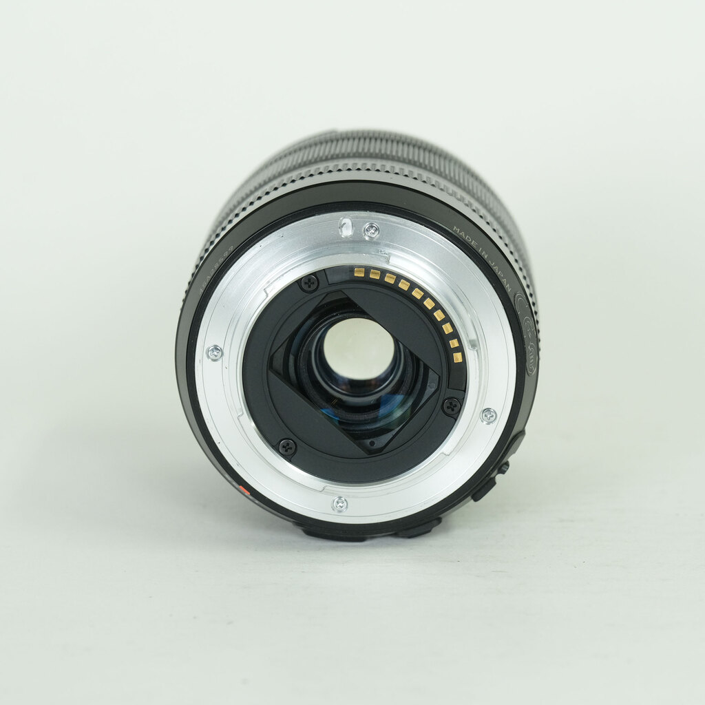 FUJIFILM XF18-55mmF2.8-4 R LM OIS FUJIFILM XF18-55mmF2.8-4 R LM OIS