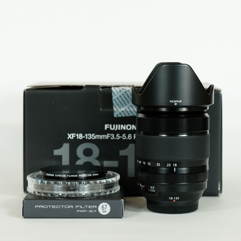 FUJIFILM XF18-135mmF3.5-5.6 R LM OIS WR FUJIFILM XF18-135mmF3.5-5.6 R LM OIS WR