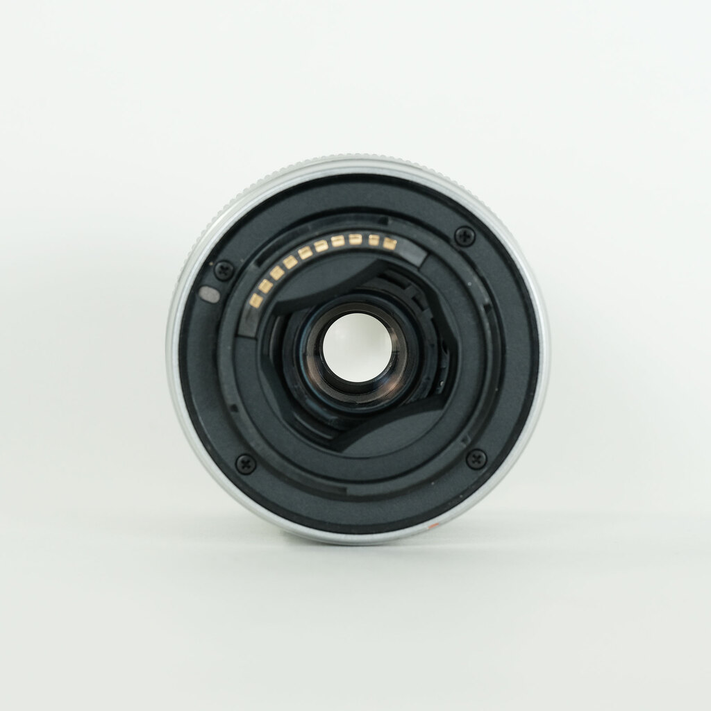 FUJIFILM フジノン XC16-50mm F3.5-5.6 OIS シルバー