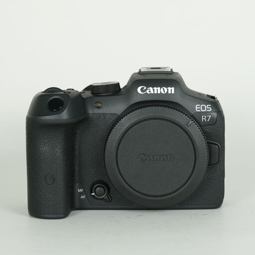 Canon EOS R7