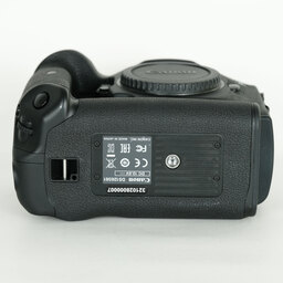 Canon EOS-1D X Mark II