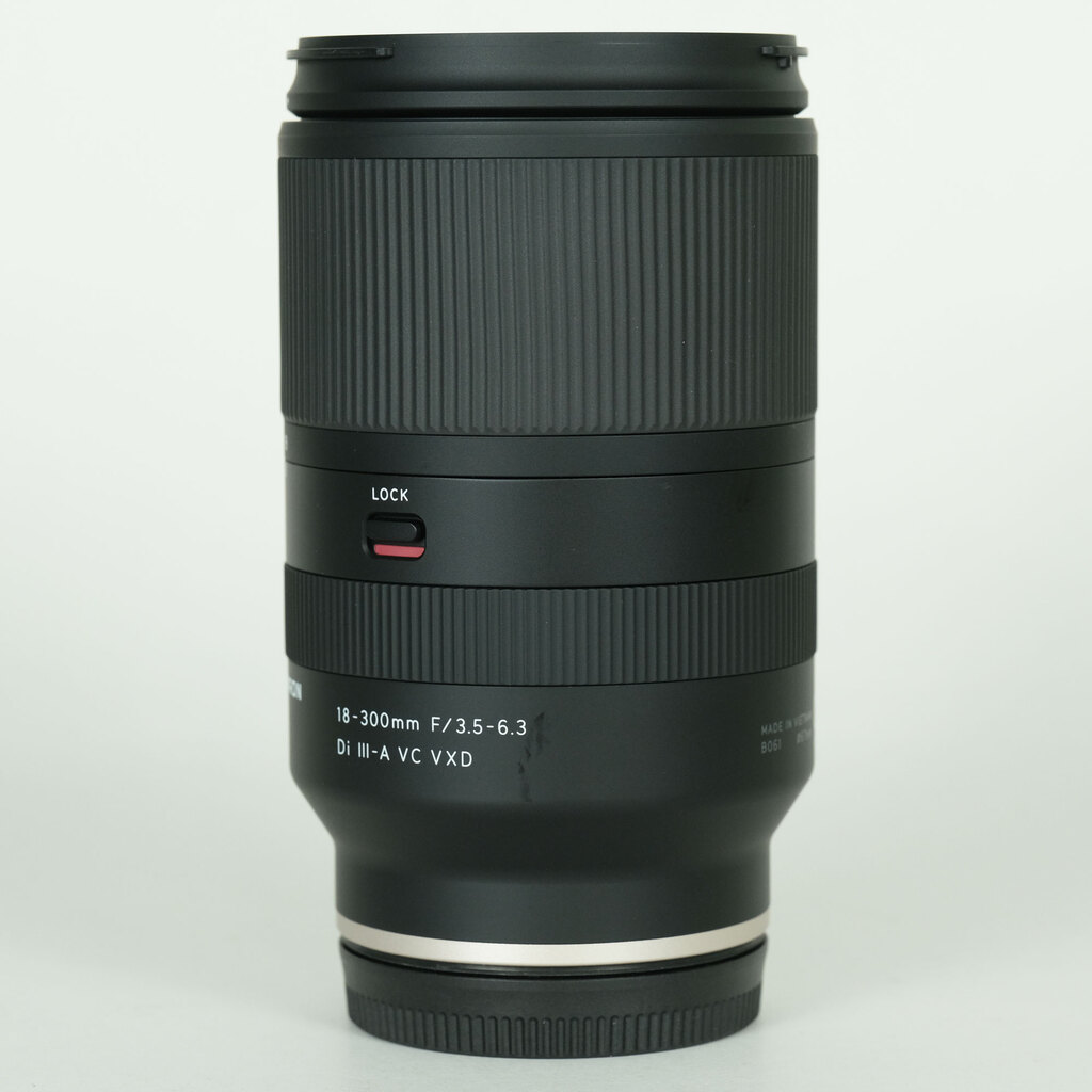 TAMRON 18-300mm F/3.5-6.3 Di III-A VC VXD (Model B061) [ソニーE用]
