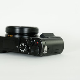 Panasonic LUMIX DMC-TX1