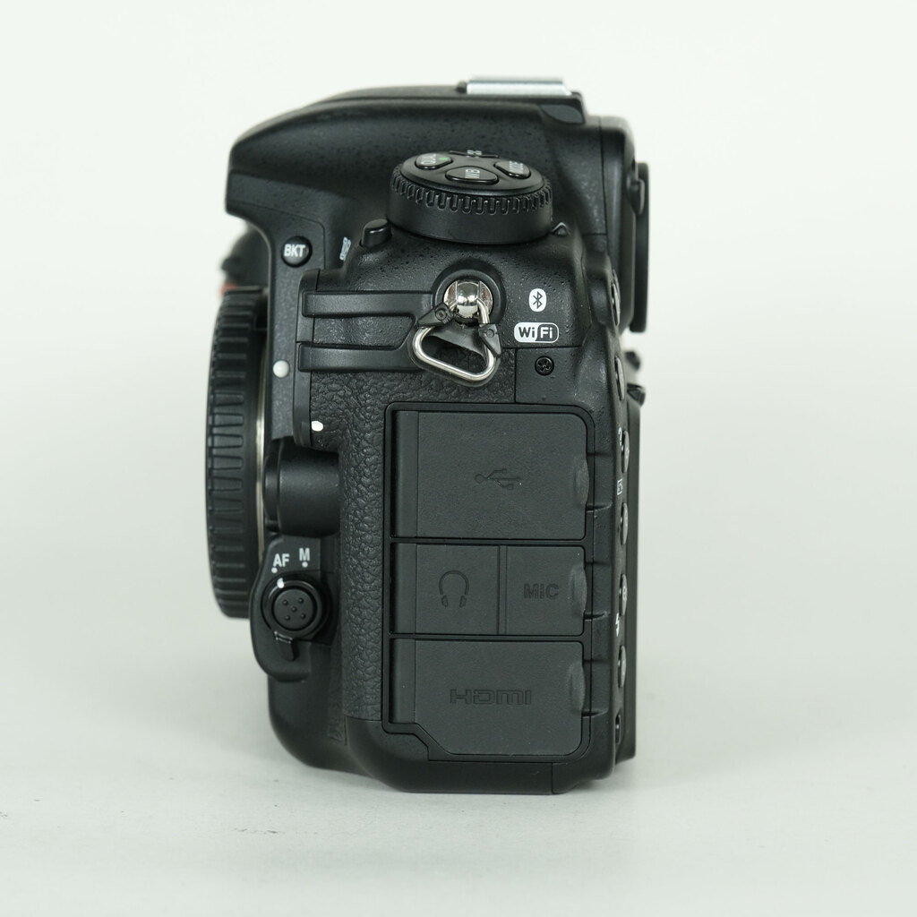Nikon D500