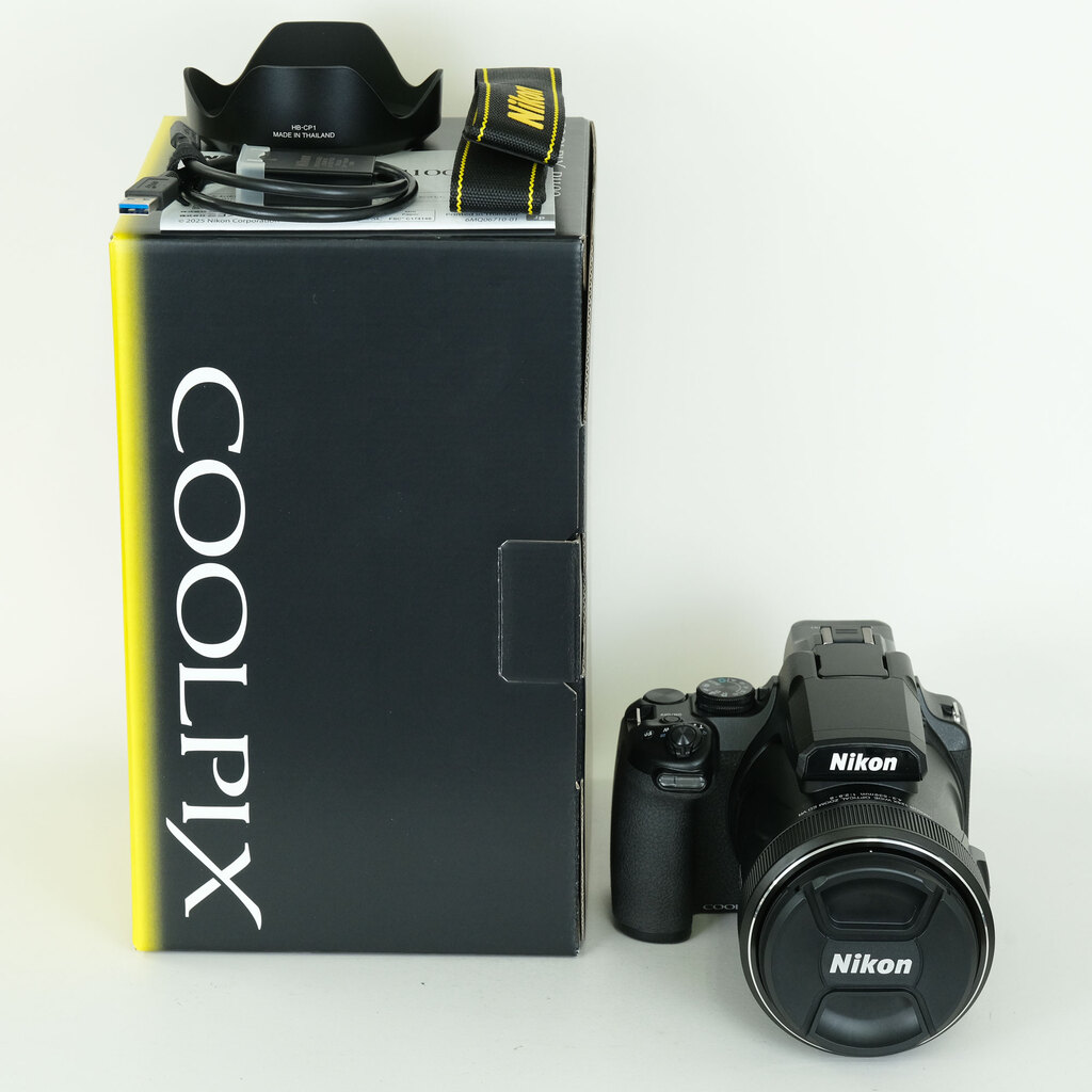 Nikon COOLPIX P1100
