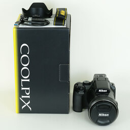 Nikon COOLPIX P1100