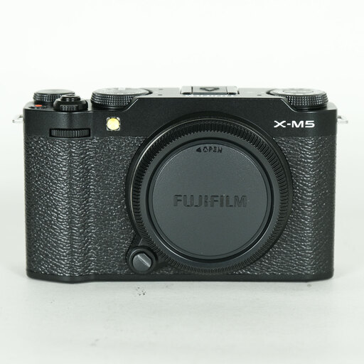 FUJIFILM X-M5