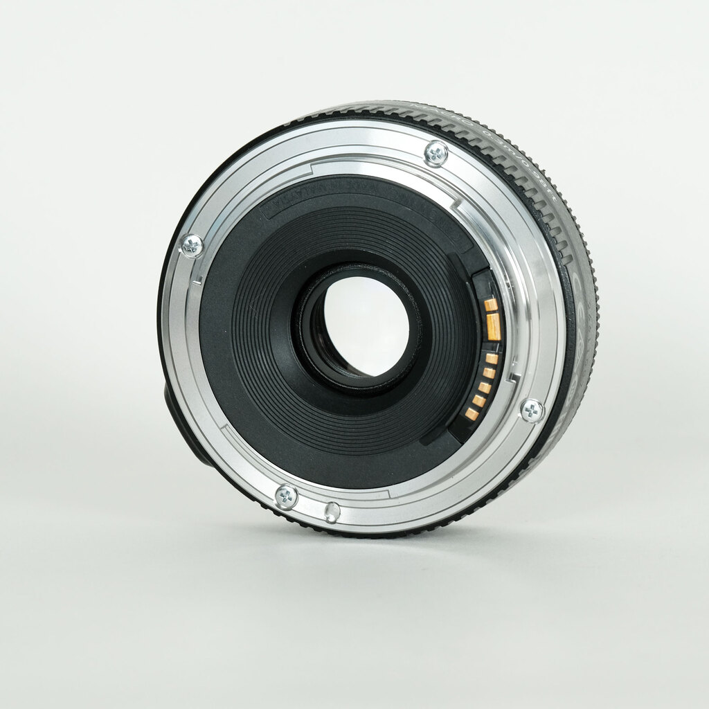Canon EF40mm F2.8 STM