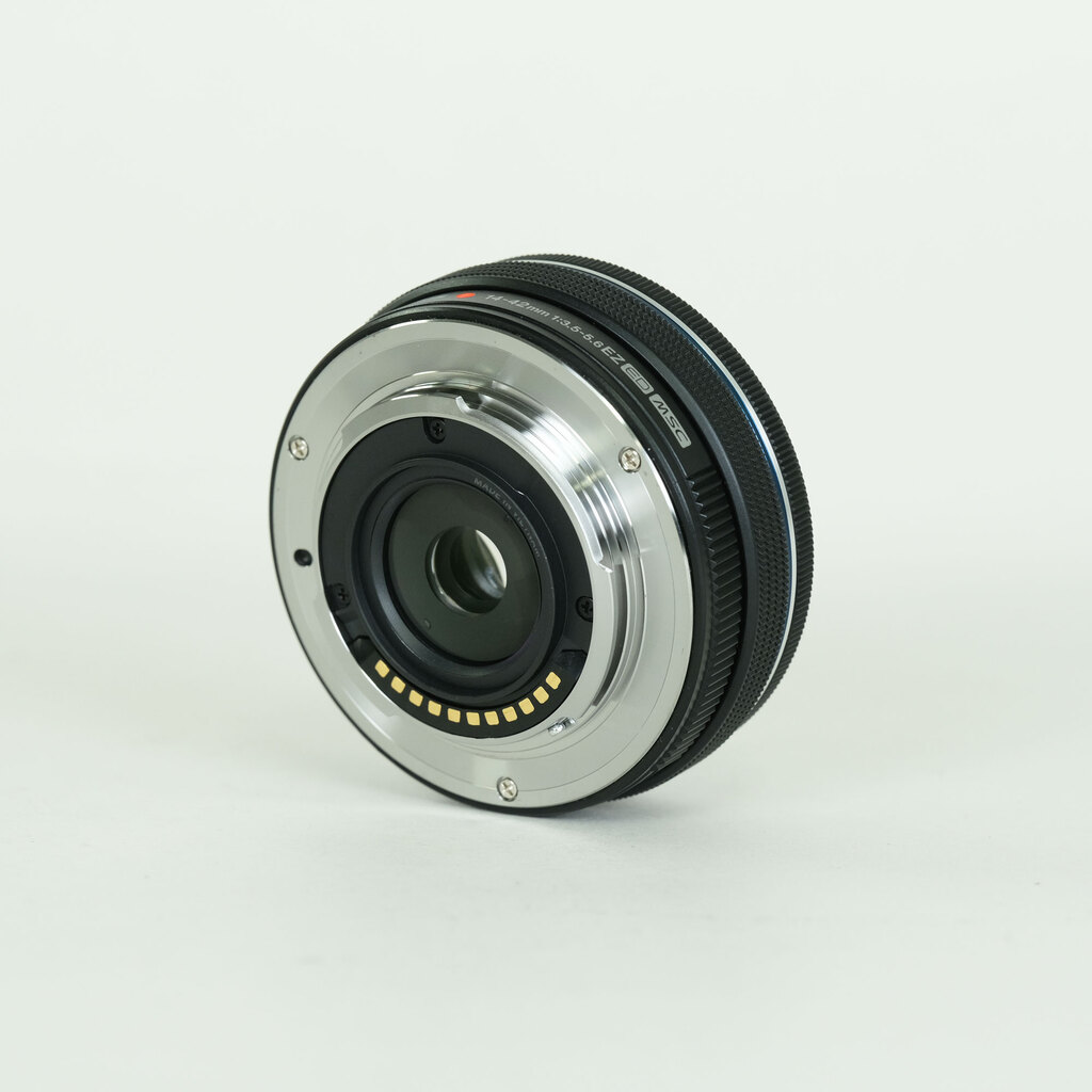 OLYMPUS M.ZUIKO DIGITAL ED 14-42mm F3.5-5.6 EZ ブラック OLYMPUS M.ZUIKO DIGITAL ED 14-42mm F3.5-5.6 EZ ブラック