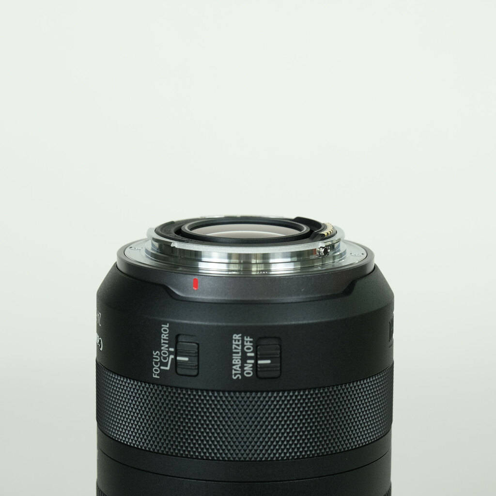 Canon RF24-240mm F4-6.3 IS USM Canon RF24-240mm F4-6.3 IS USM
