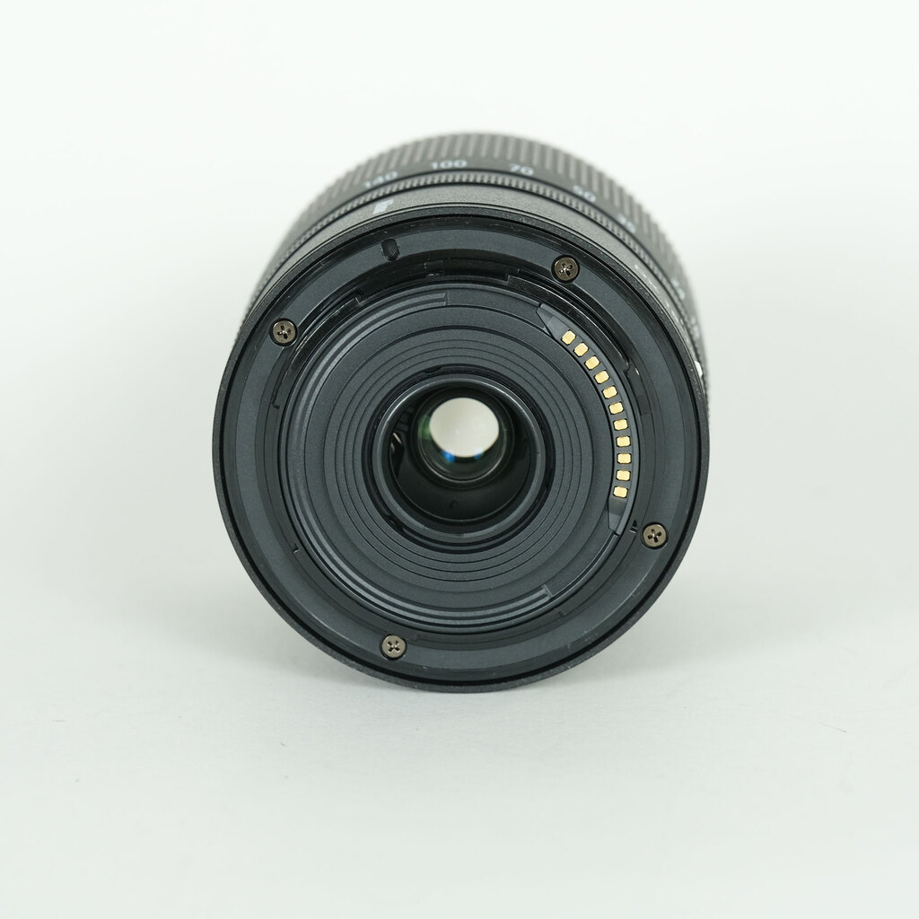 Nikon NIKKOR Z DX 18-140mm f/3.5-6.3 VR Nikon NIKKOR Z DX 18-140mm f/3.5-6.3 VR