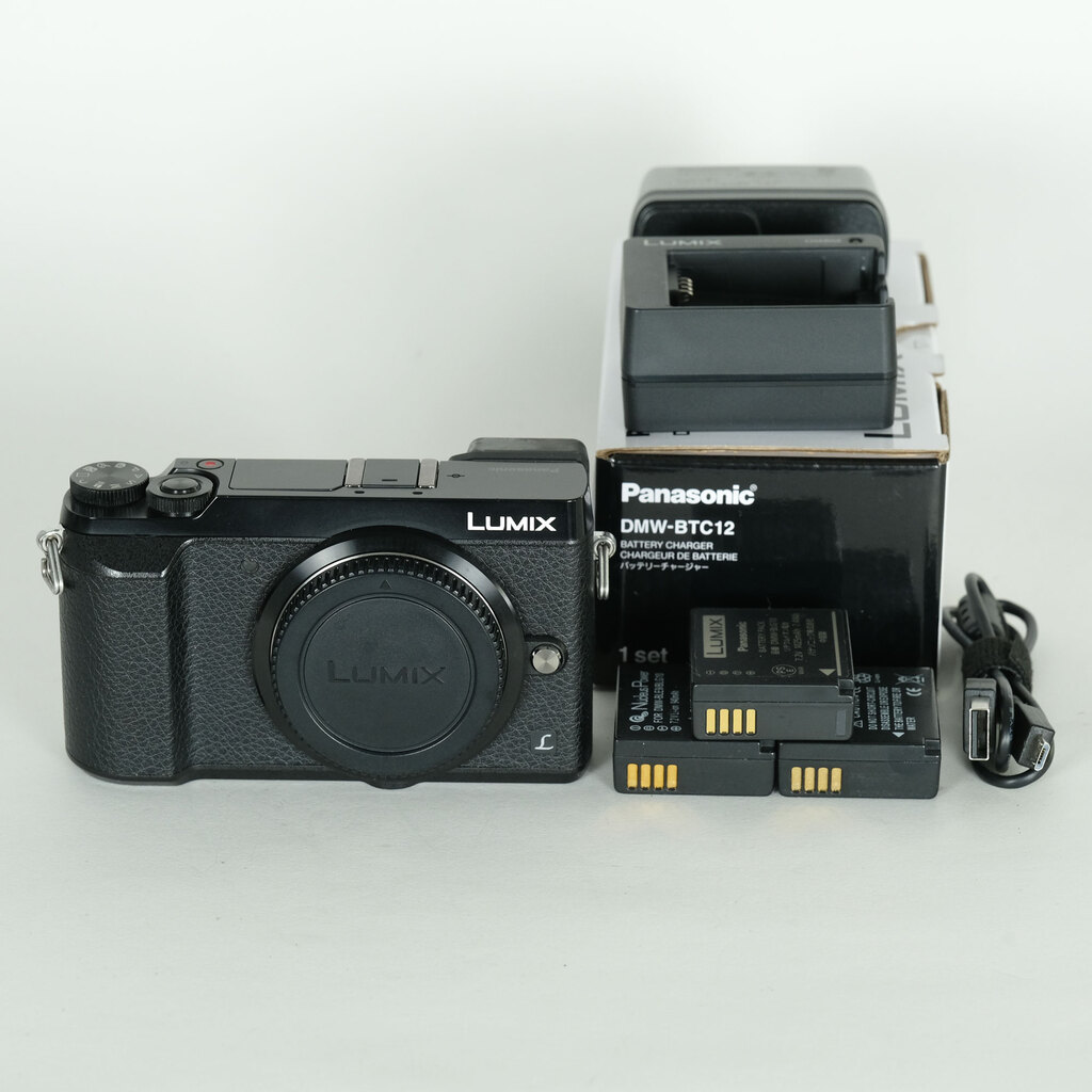 Panasonic LUMIX DMC-GX7MK2 ボディ ブラック