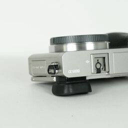 SONY α6000（ILCE-6000）