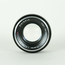 Carl Zeiss Planar T* 50mm F1.4 ZE [キヤノンEF用]