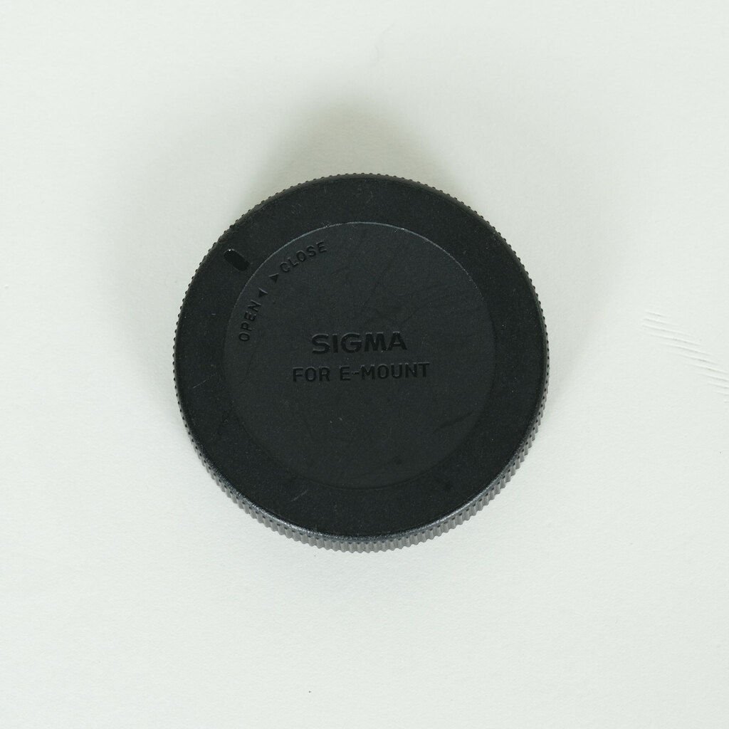 SONY FE 100mm F2.8 STF GM OSS SEL100F28GMの出品 | ONE SCENE（ワン