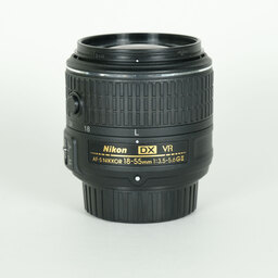 Nikon AF-S DX NIKKOR 18-55mm f3.5-5.6G VR II