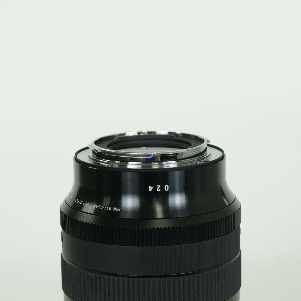 SIGMA 24-70mm F2.8 DG DN II｜Art [ライカL用]