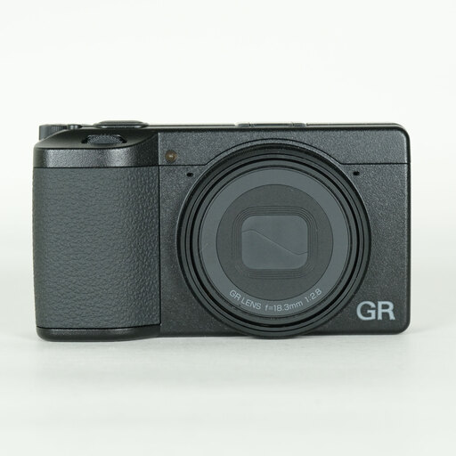 RICOH GR IV