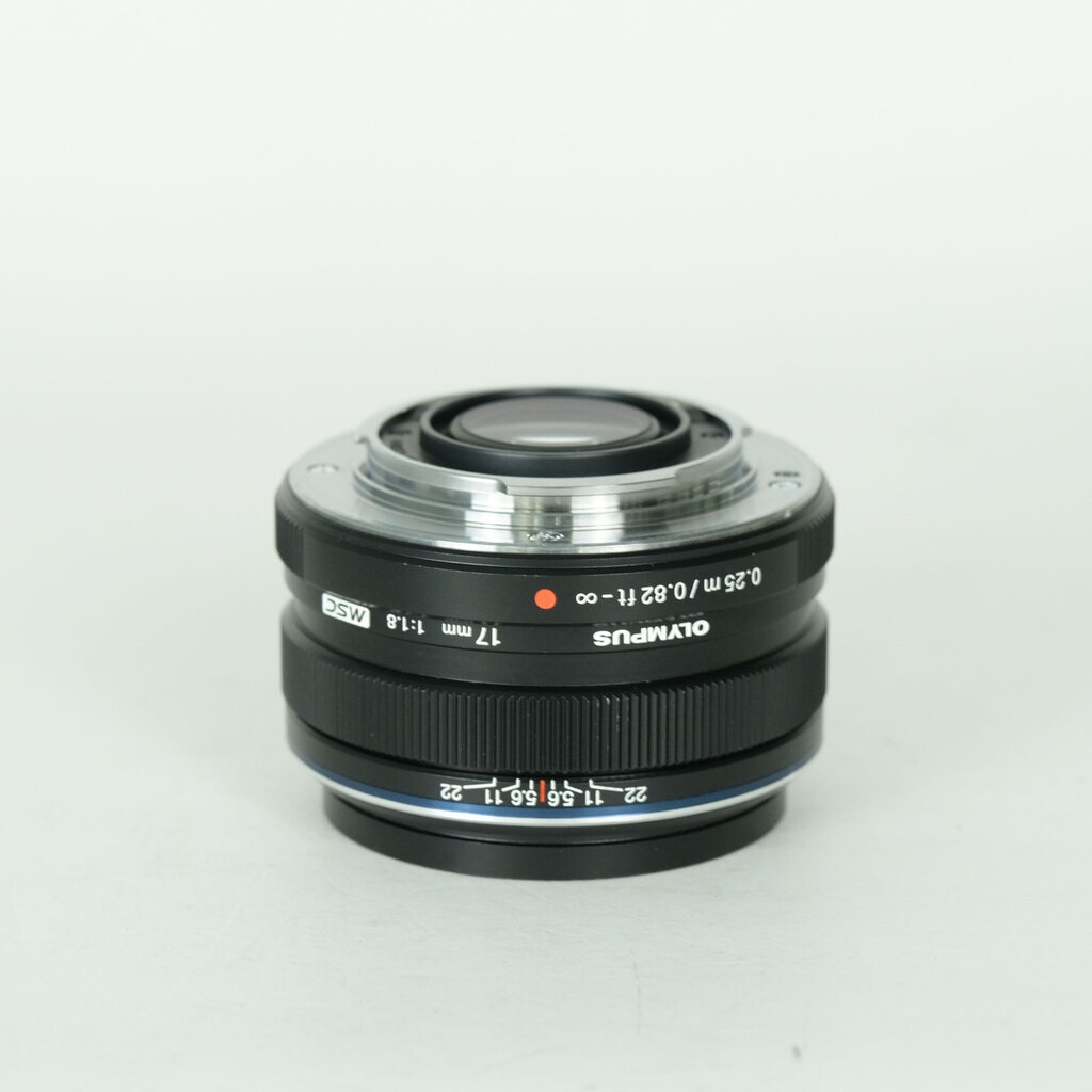 OLYMPUS M.ZUIKO DIGITAL 17mm F1.8