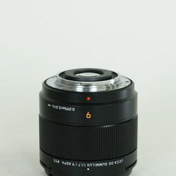 Panasonic LEICA DG SUMMILUX 9mm / F1.7 ASPH. Panasonic LEICA DG SUMMILUX 9mm / F1.7 ASPH.