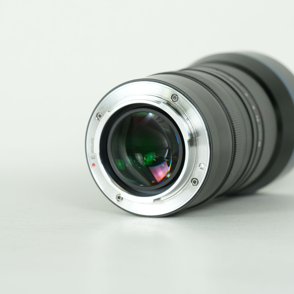 SIRUI 24mm F2.8 Anamorphic [ソニーE用]の出品 | ONE SCENE（ワンシーン）
