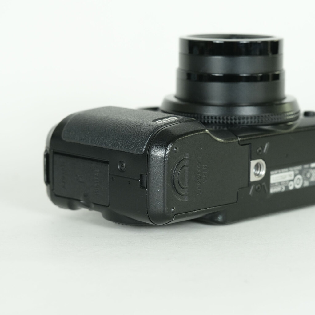 Canon PowerShot G10 Canon PowerShot G10