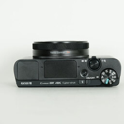 SONY Cyber-shot DSC-RX100M7