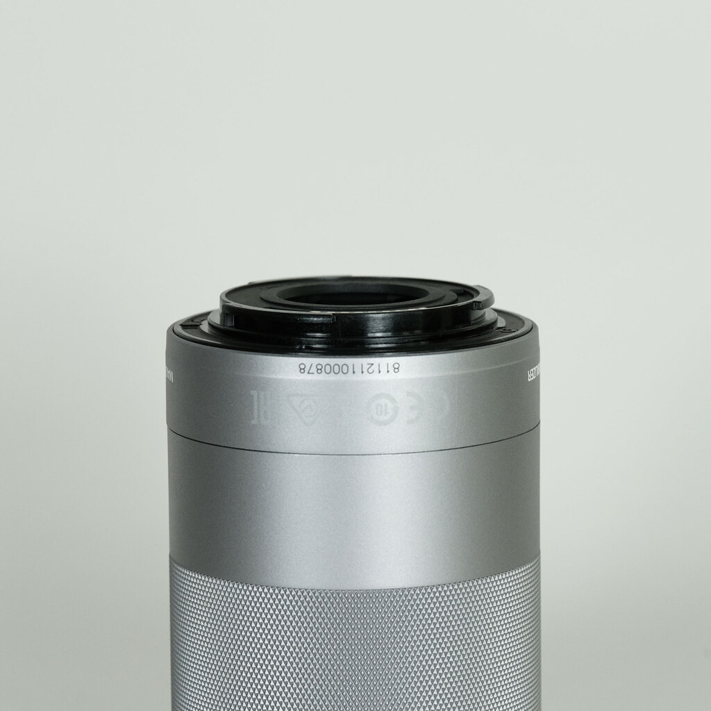 Canon EF-M55-200mm F4.5-6.3 IS STM シルバー