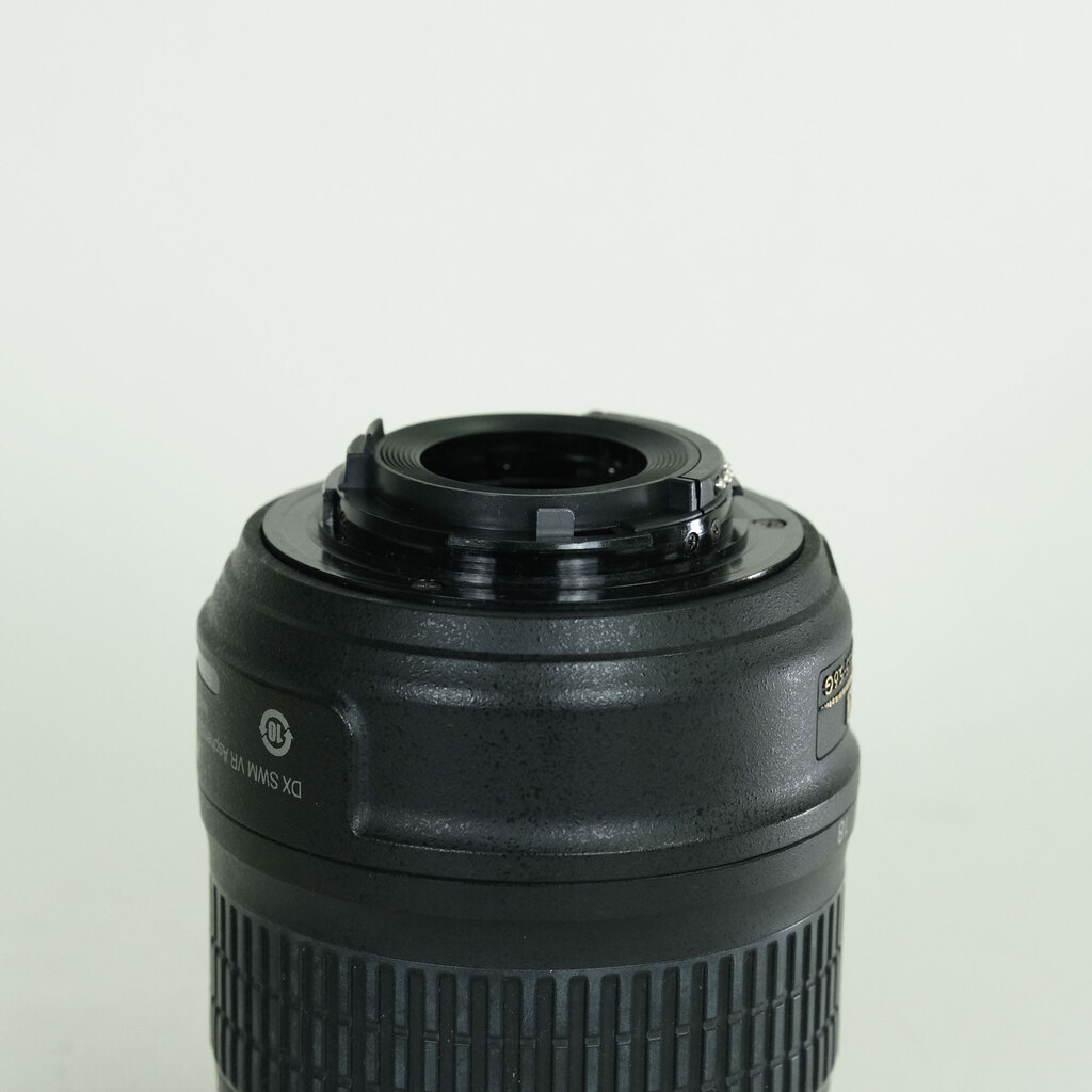 Nikon AF-S DX NIKKOR 18-55mm F3.5-5.6 G VR