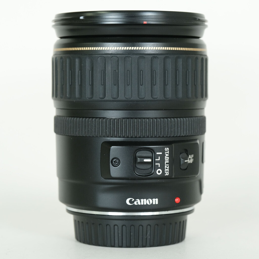 Canon EF28-135mm F3.5-5.6 IS USM