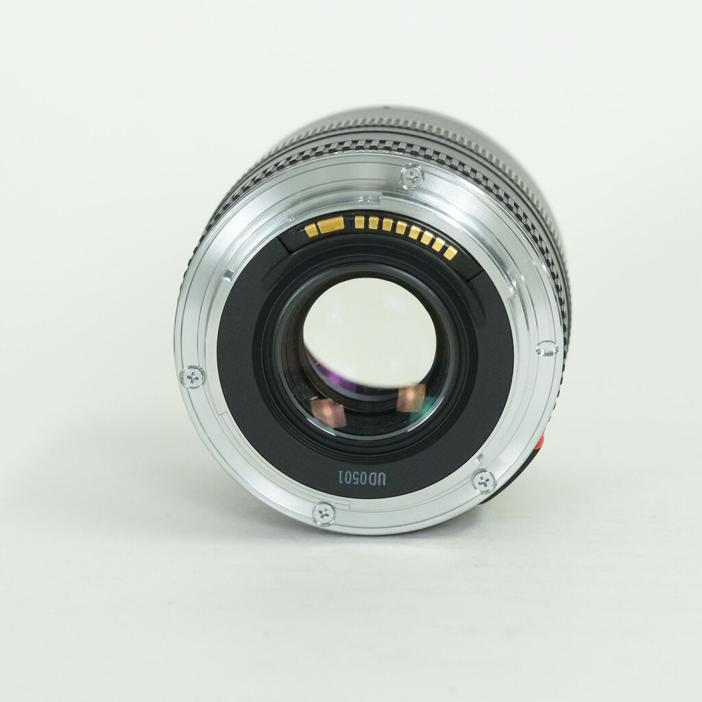 Canon EF50mm F2.5 コンパクトマクロ