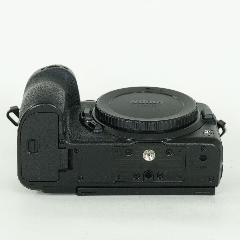 Nikon Z5