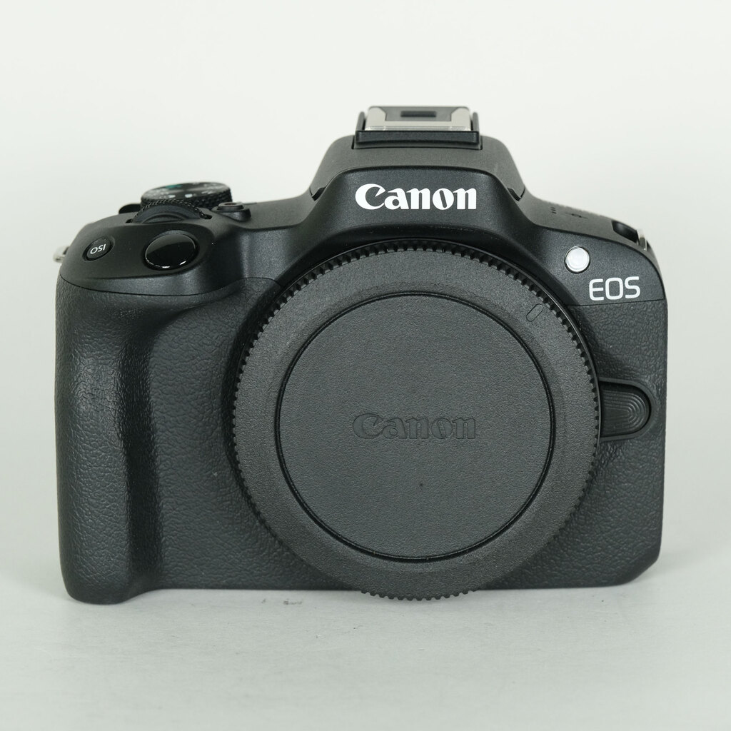 中古】 【良品】 キヤノン EOS R50 ボディ ブラック 【ミラーレス一眼