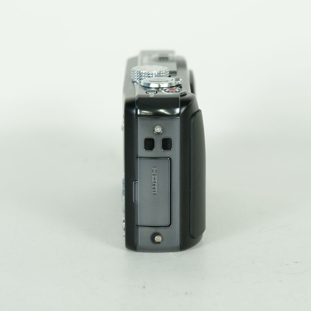 Panasonic LUMIX DMC-TZ30 ブラックの出品 | ONE SCENE（ワンシーン）