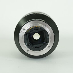 SONY FE 24-240mm F3.5-6.3 OSS SEL24240