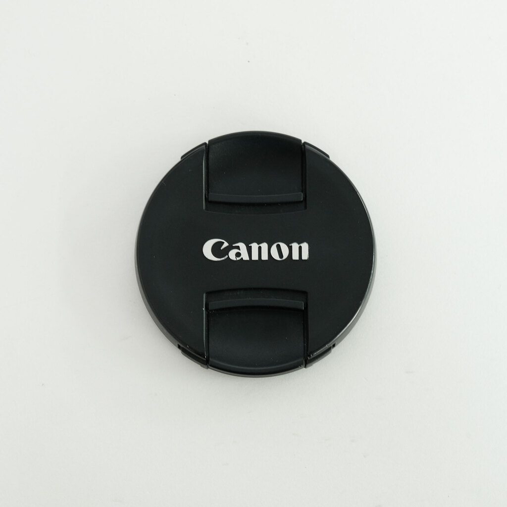 Canon EF70-300mm F4-5.6 IS II USM Canon EF70-300mm F4-5.6 IS II USM